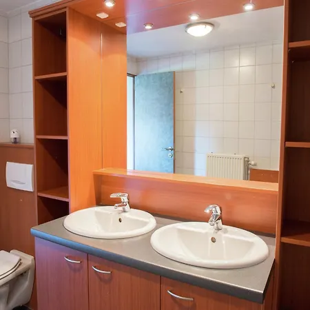 بيت للعطل Cozy Libomont Stay, Waimes, Cleaning Included *